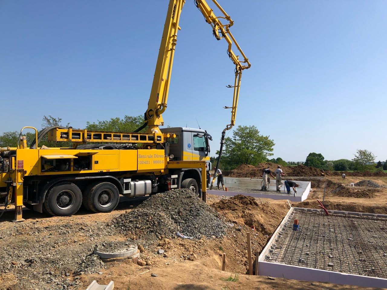 Čestlice, stavba RD na zakázku